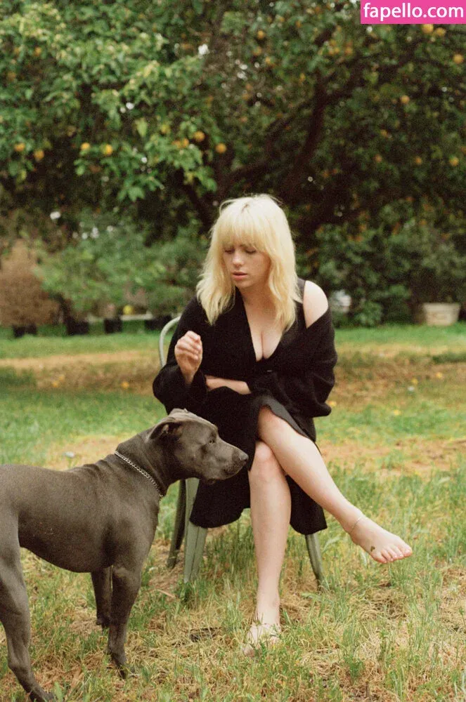 Billie Eilish Onlyfans Photo Gallery 