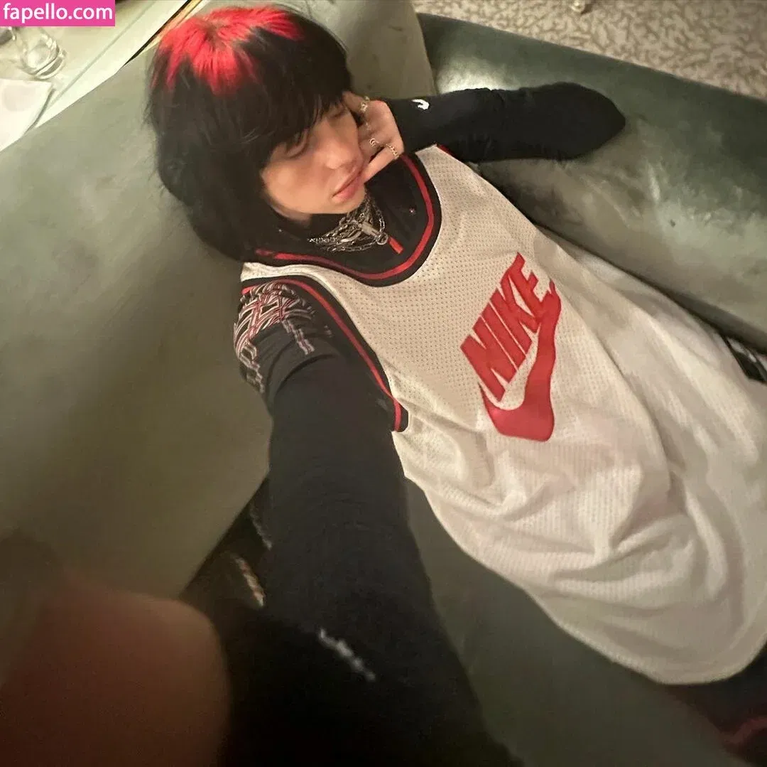 Billie Eilish Onlyfans Photo Gallery 
