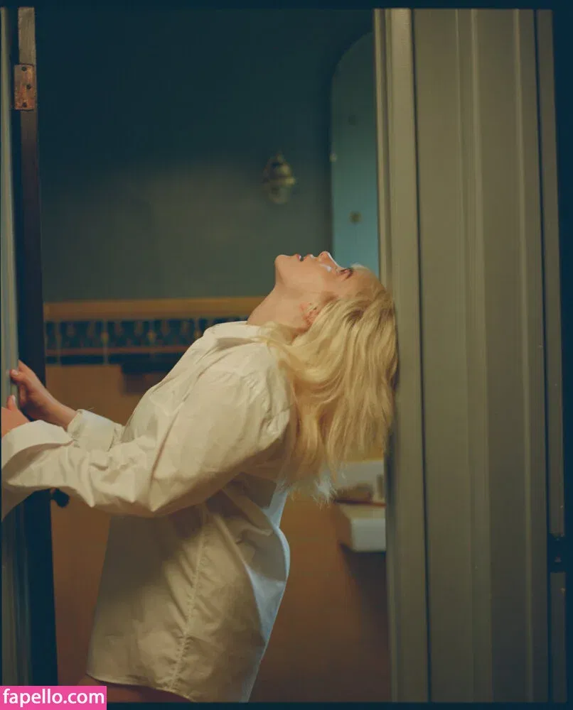 Billie Eilish Onlyfans Photo Gallery 