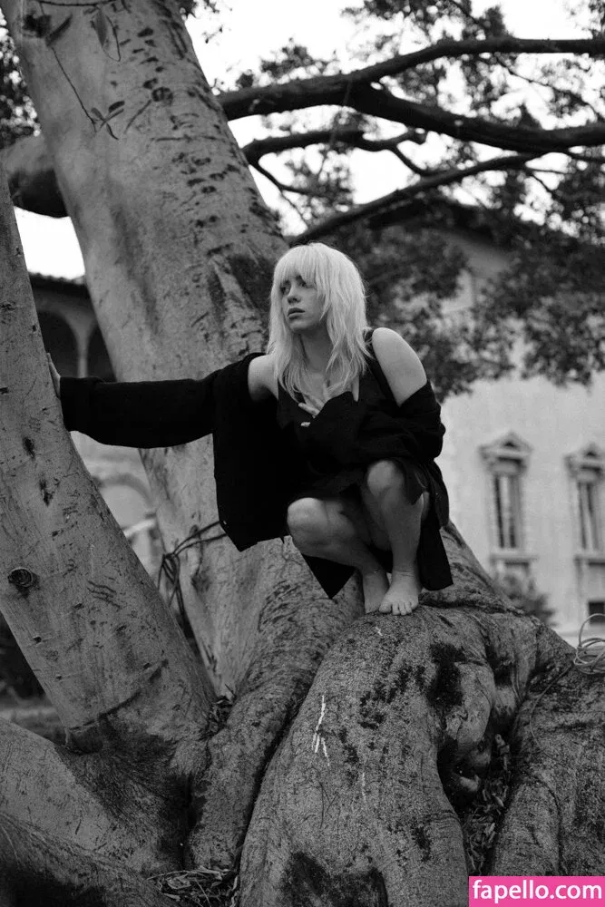 Billie Eilish Onlyfans Photo Gallery 