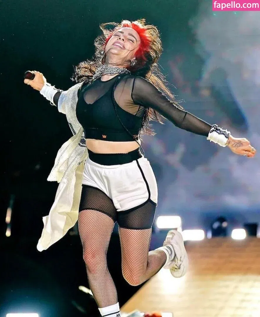 Billie Eilish Onlyfans Photo Gallery 