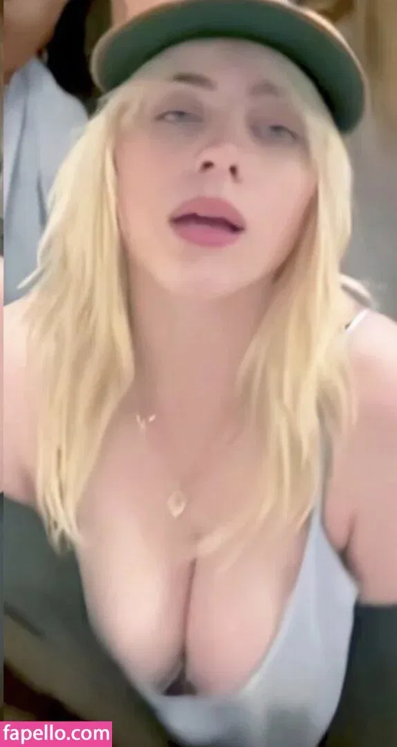 Billie Eilish Onlyfans Photo Gallery 
