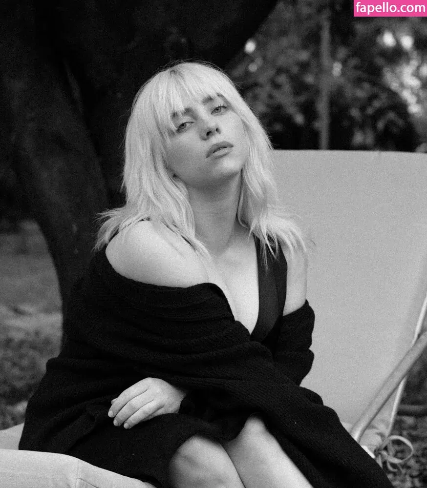 Billie Eilish Onlyfans Photo Gallery 