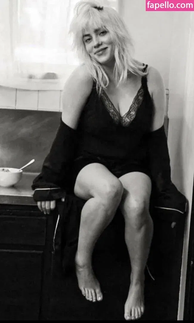 Billie Eilish Onlyfans Photo Gallery 