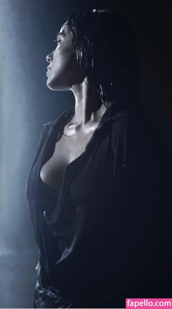 Billie Eilish Onlyfans Photo Gallery 