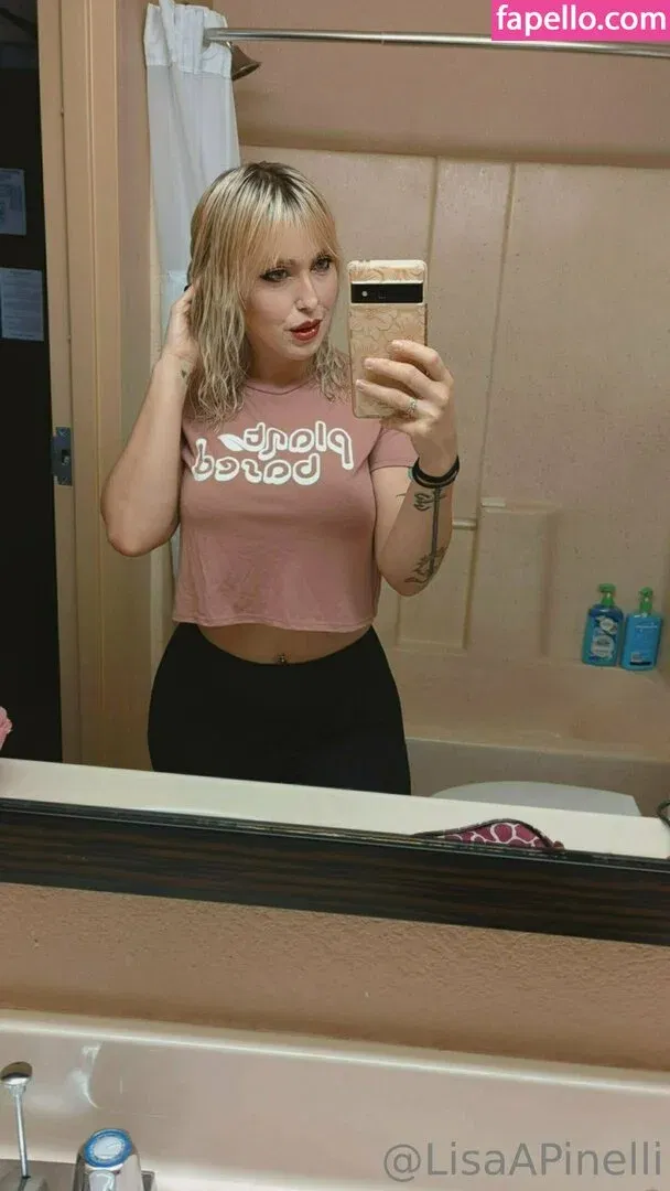 lisaapinelli Onlyfans Photo Gallery 