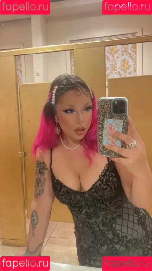 Aquaaamami Onlyfans Photo Gallery 