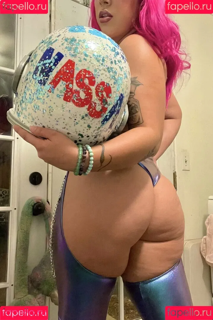 Aquaaamami Onlyfans Photo Gallery 