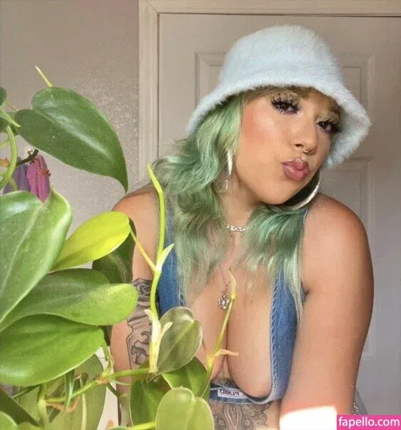 Aquaaamami Onlyfans Photo Gallery 