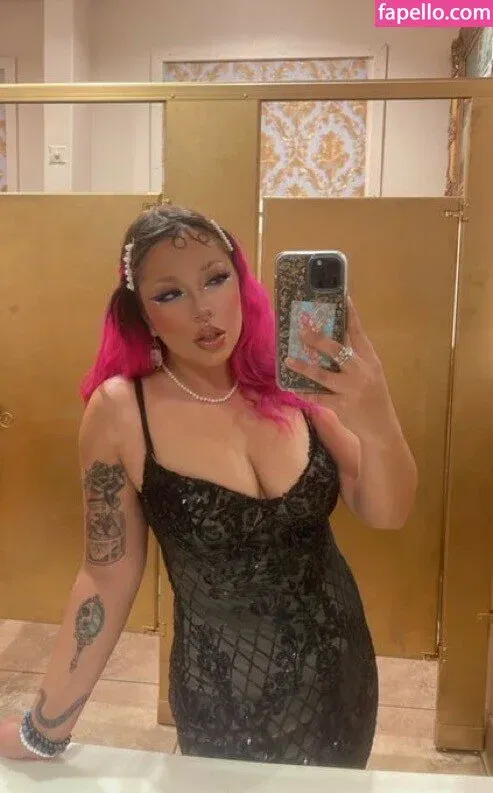 Aquaaamami Onlyfans Photo Gallery 