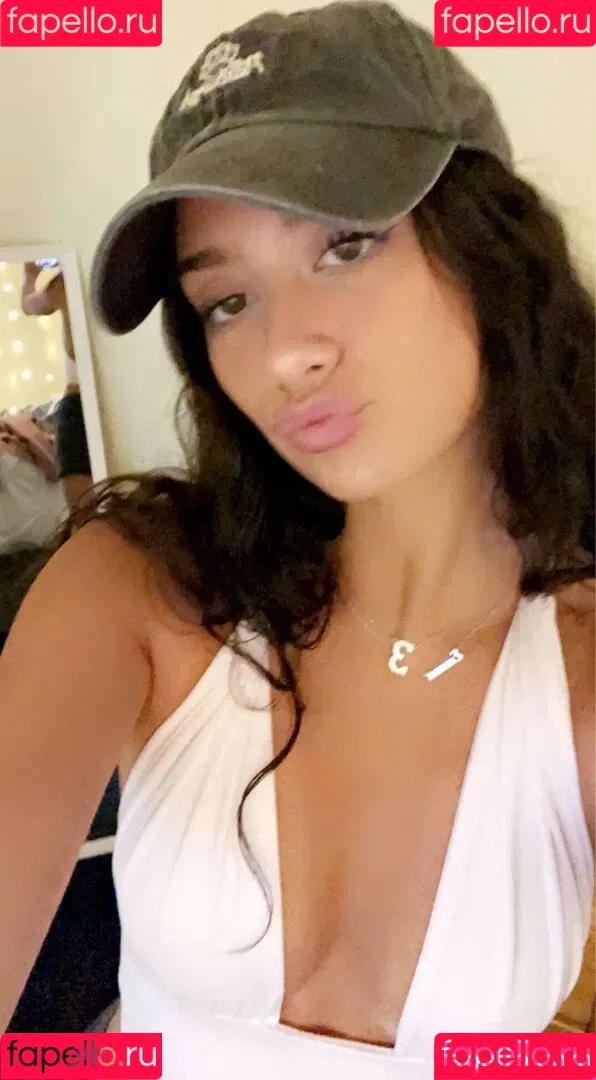 Emma Trout Onlyfans Photo Gallery 