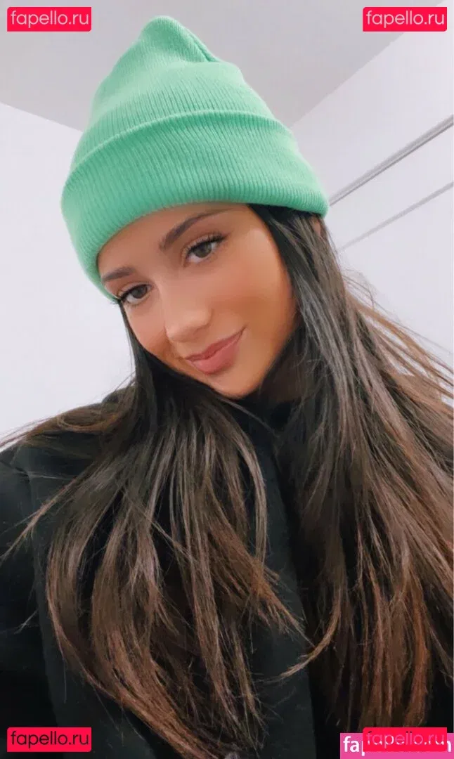 Emma Trout Onlyfans Photo Gallery 