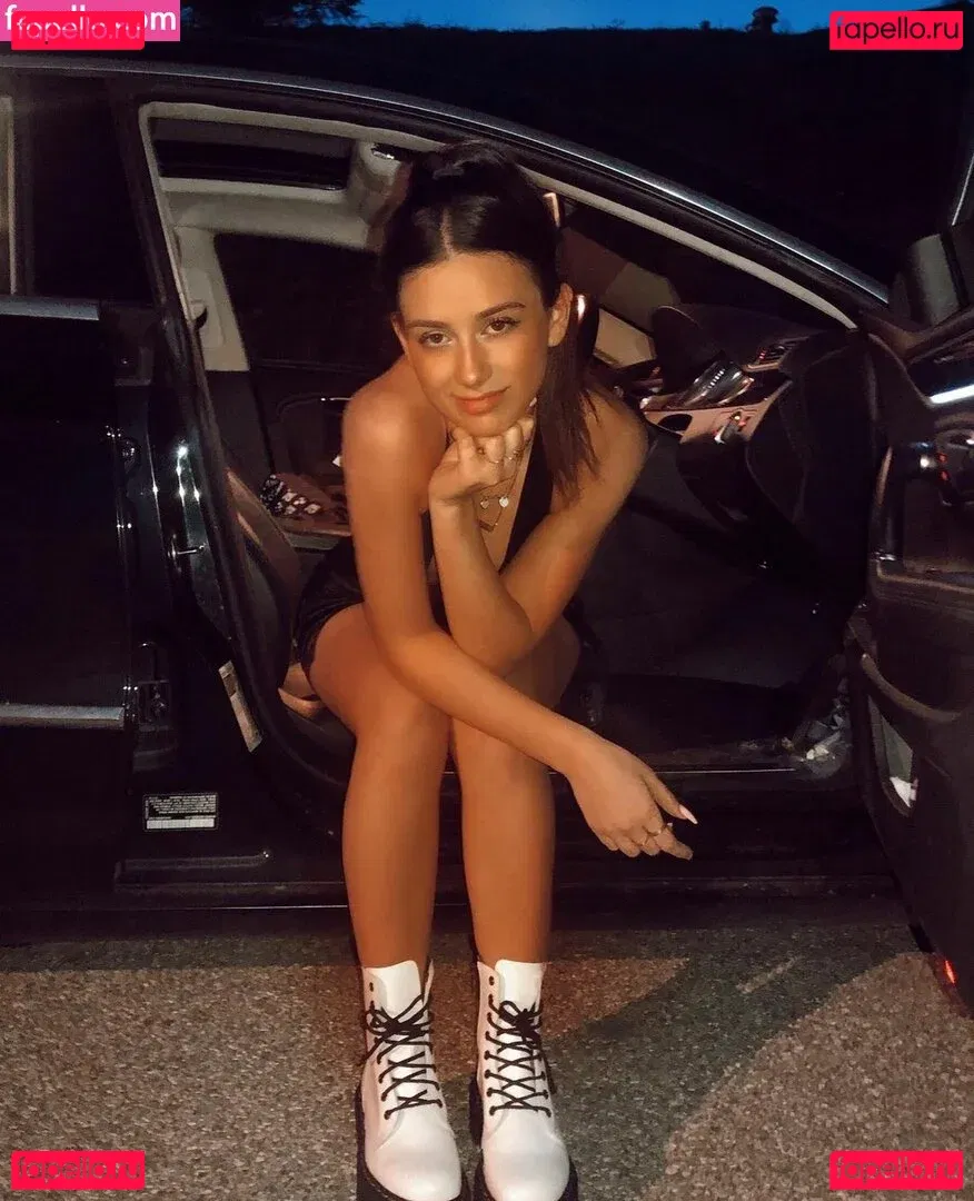 Emma Trout Onlyfans Photo Gallery 