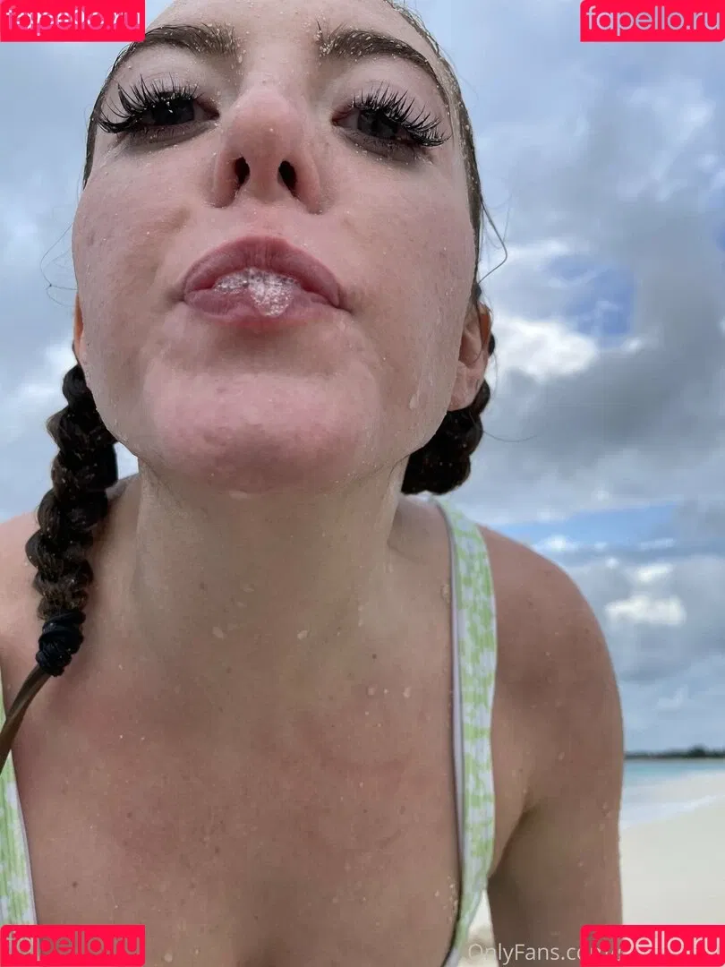 Gingerfrecklesvip Onlyfans Photo Gallery 