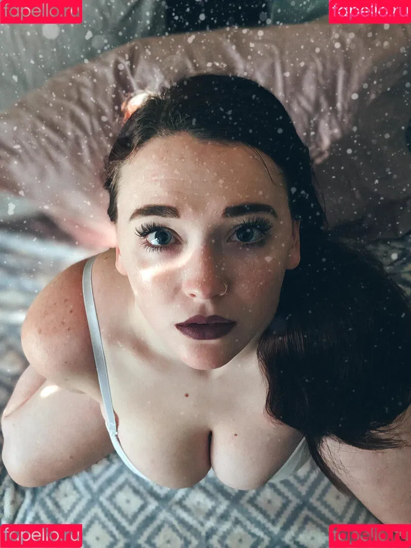 Emily Fox Onlyfans Photo Gallery 