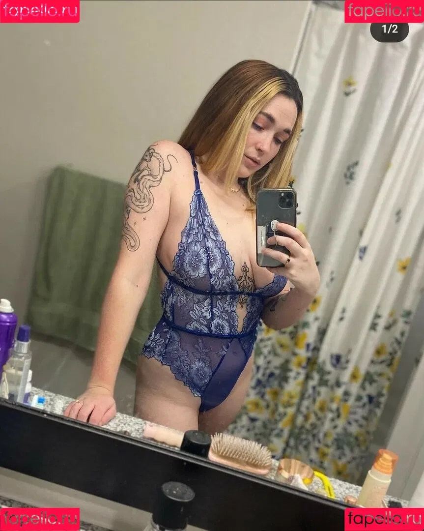 Emily Fox Onlyfans Photo Gallery 
