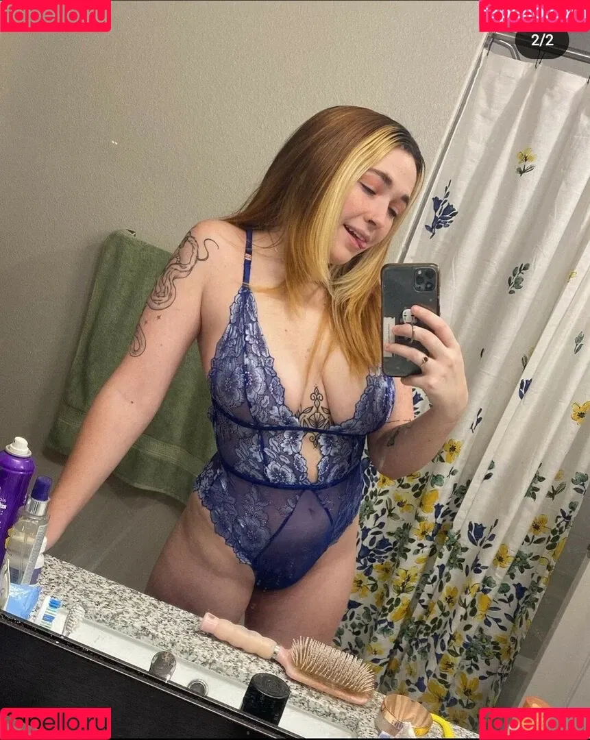 Emily Fox Onlyfans Photo Gallery 