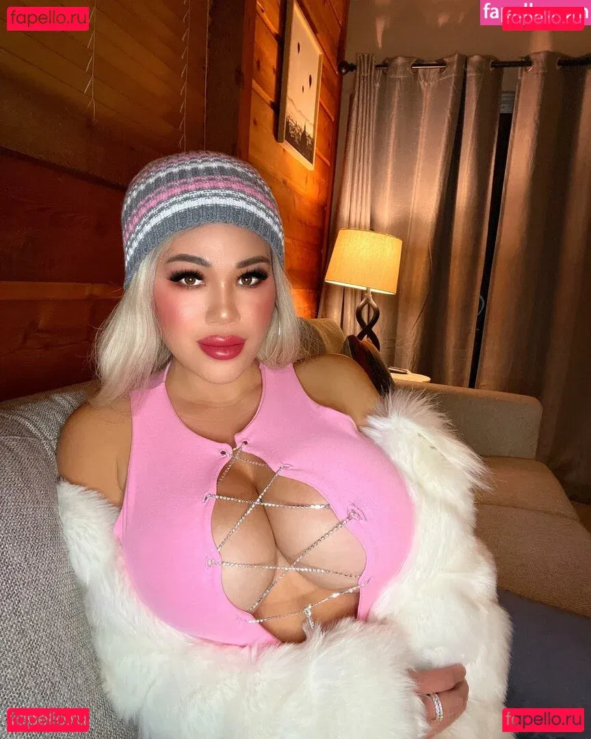 Eden Levine Onlyfans Photo Gallery 