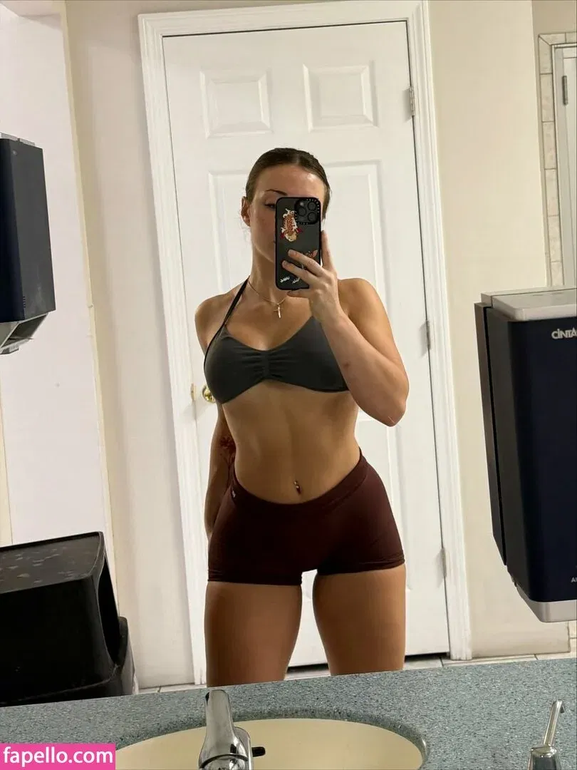 Delaney Short Onlyfans Photo Gallery 