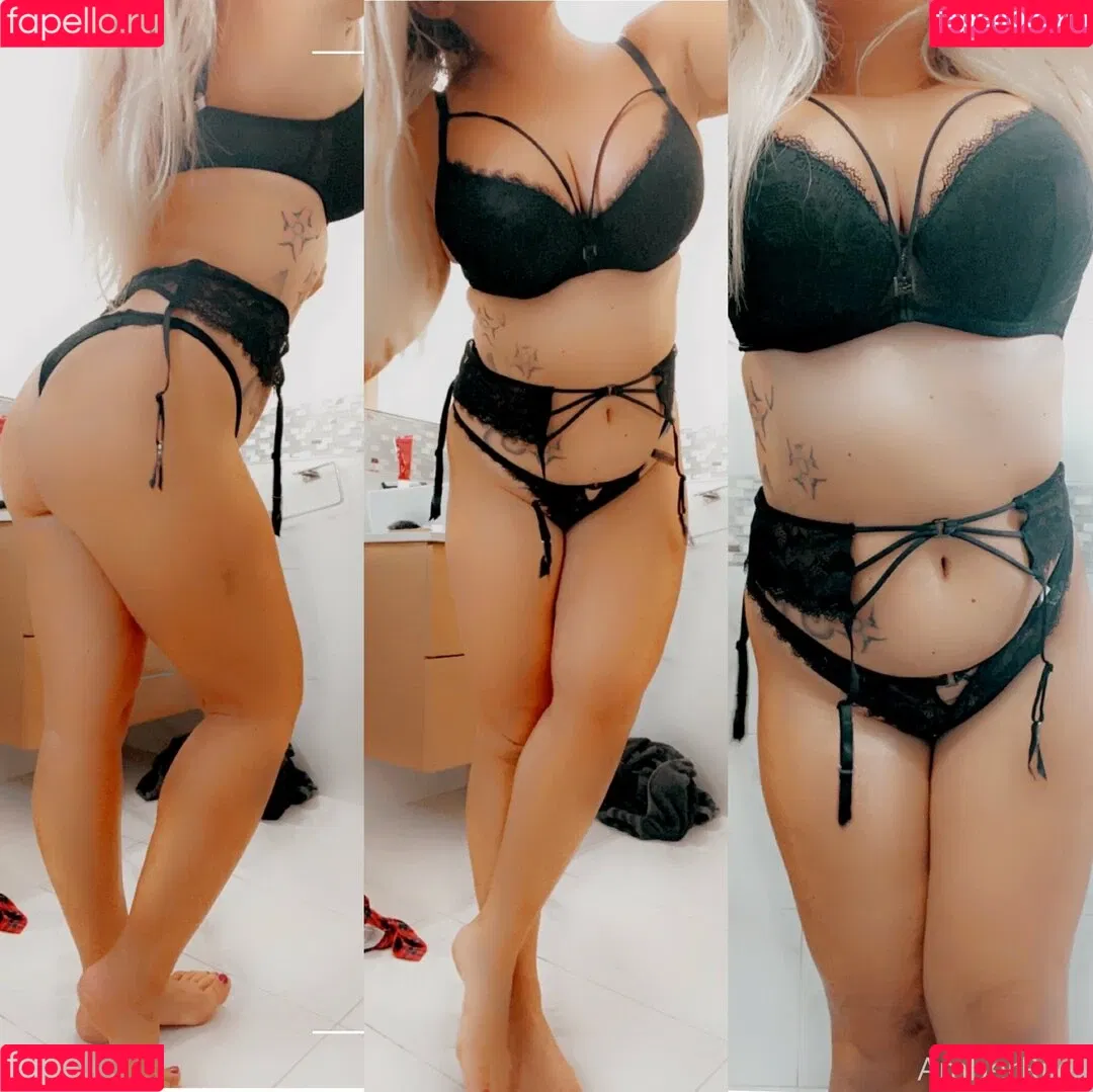 amberriley Onlyfans Photo Gallery 