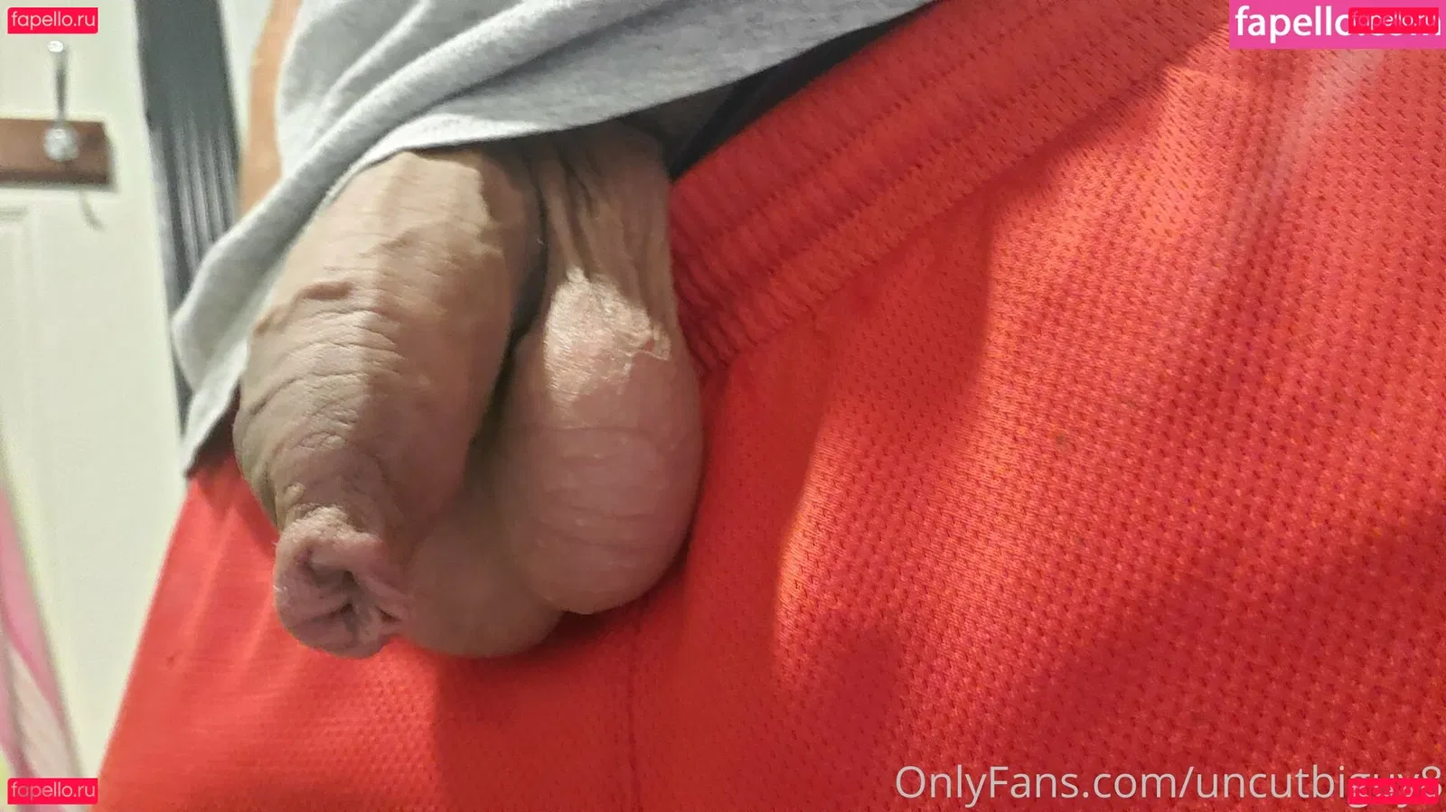 uncut88888 Onlyfans Photo Gallery 