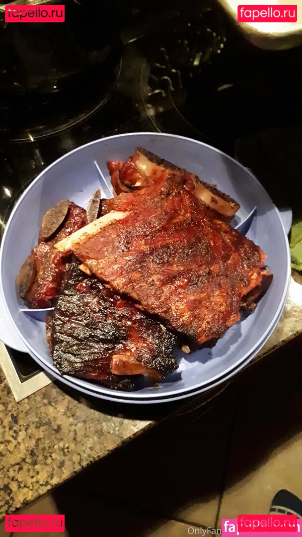 uncut88888 Onlyfans Photo Gallery 