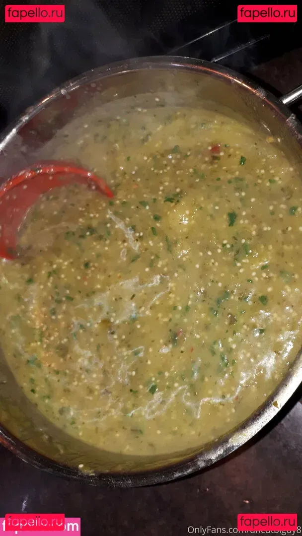 uncut88888 Onlyfans Photo Gallery 