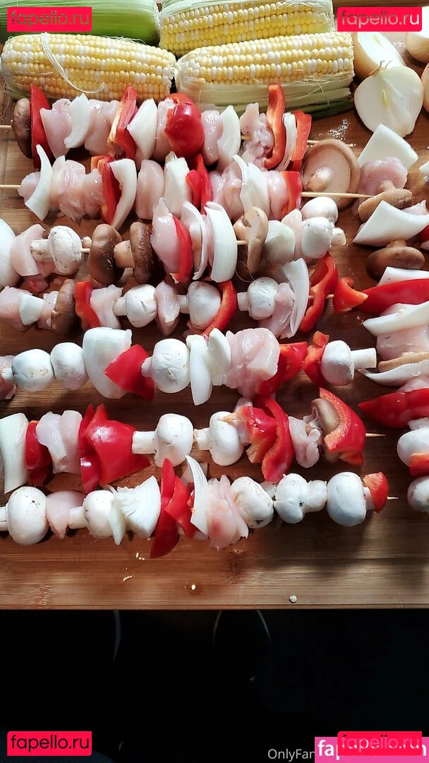 uncut88888 Onlyfans Photo Gallery 