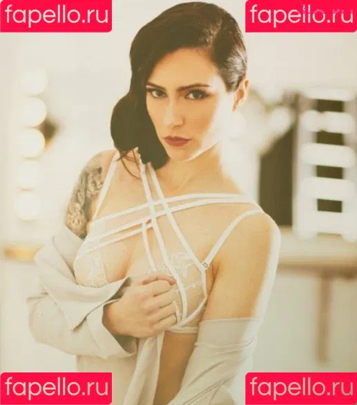 WomenMetal Onlyfans Photo Gallery 