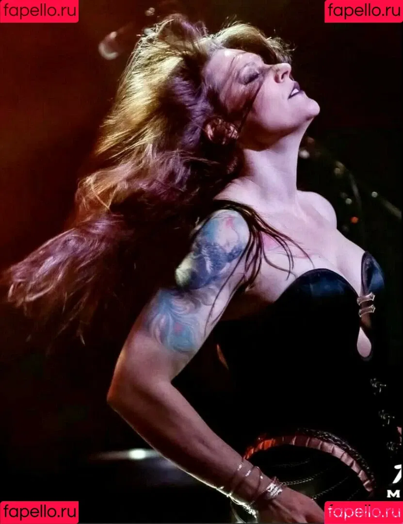 WomenMetal Onlyfans Photo Gallery 