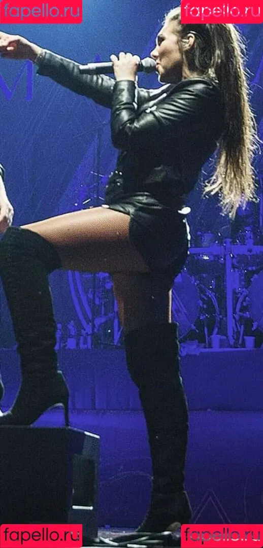 WomenMetal Onlyfans Photo Gallery 