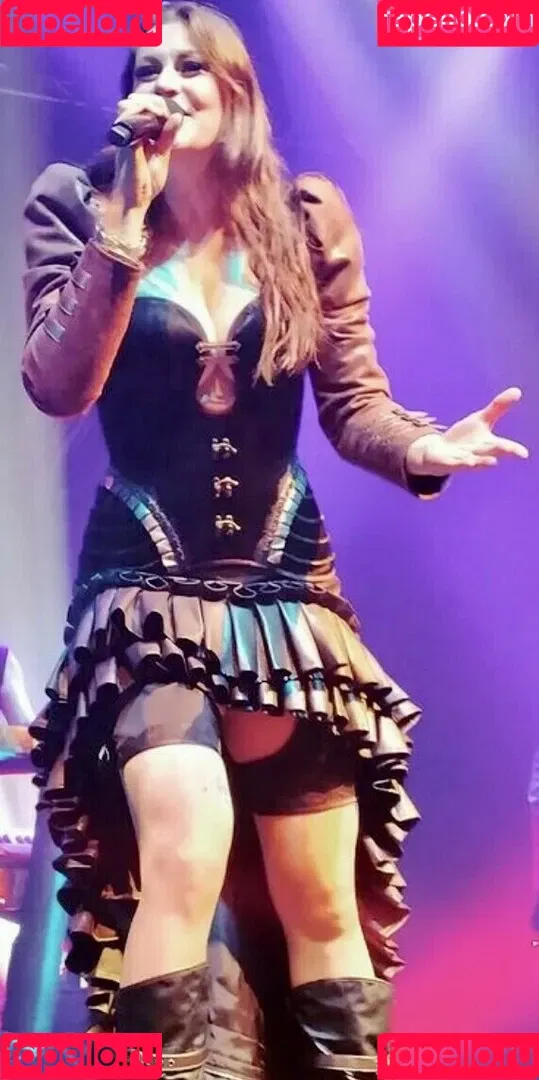 WomenMetal Onlyfans Photo Gallery 