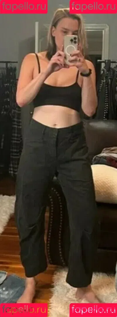WomenMetal Onlyfans Photo Gallery 