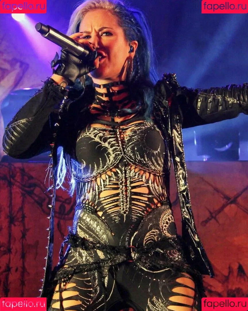 WomenMetal Onlyfans Photo Gallery 