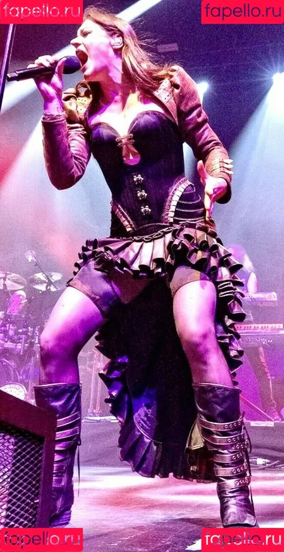WomenMetal Onlyfans Photo Gallery 