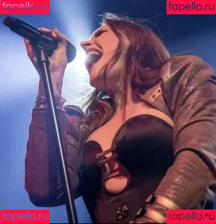 WomenMetal Onlyfans Photo Gallery 