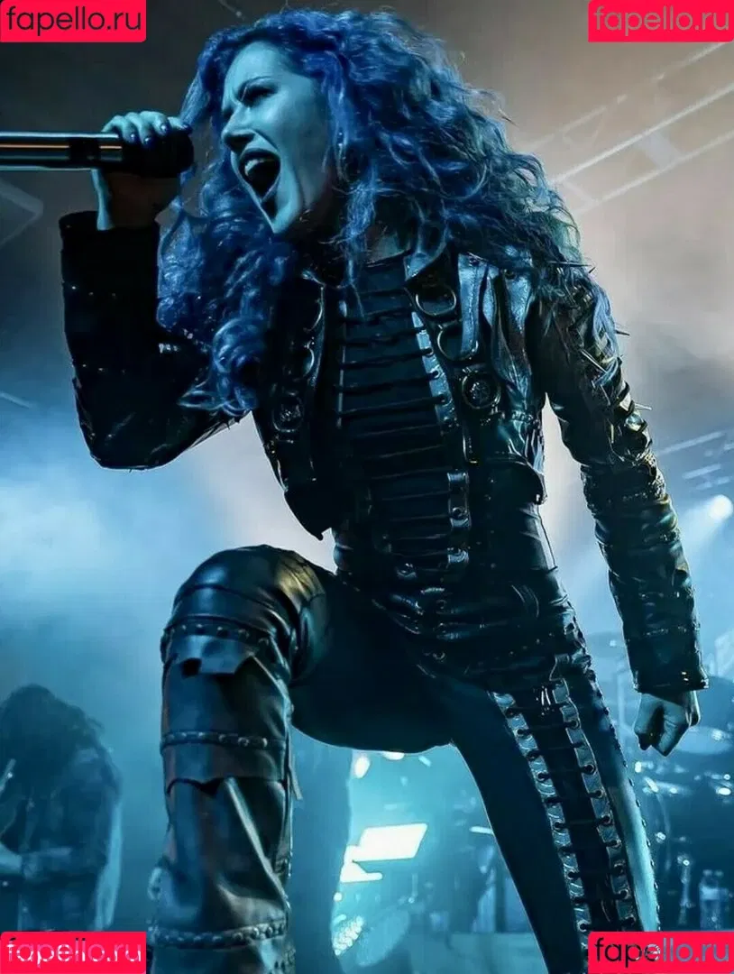 WomenMetal Onlyfans Photo Gallery 