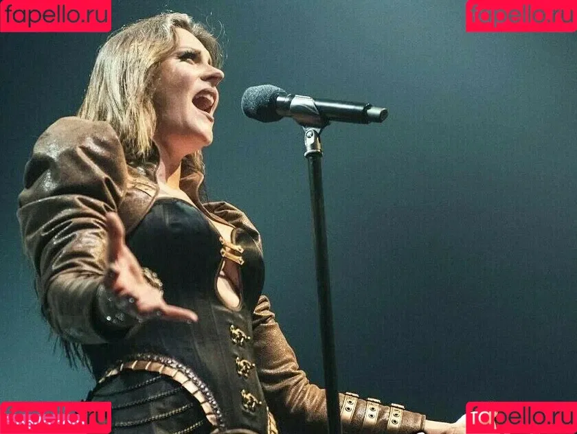 WomenMetal Onlyfans Photo Gallery 