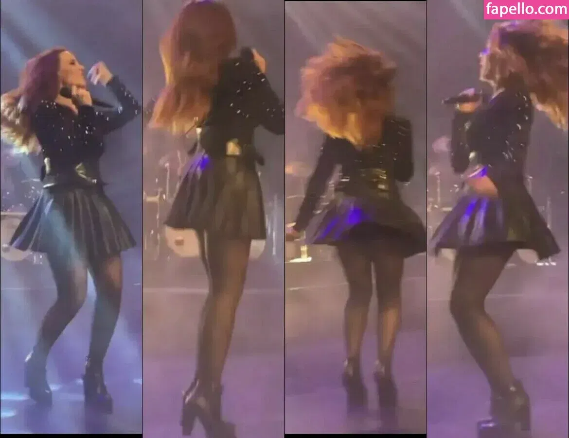 WomenMetal Onlyfans Photo Gallery 