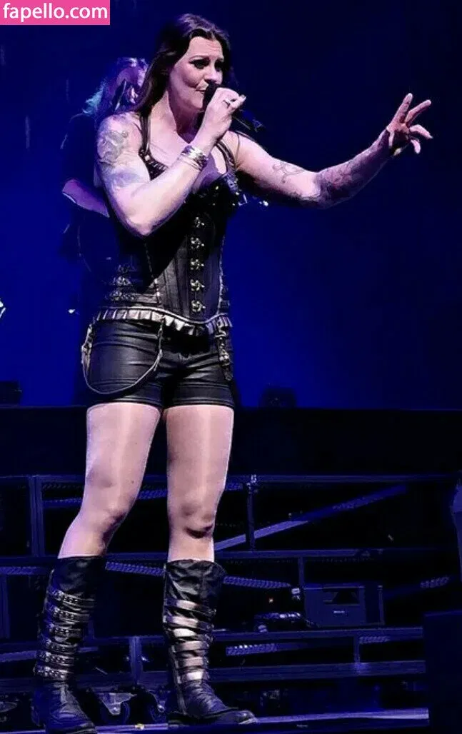 WomenMetal Onlyfans Photo Gallery 