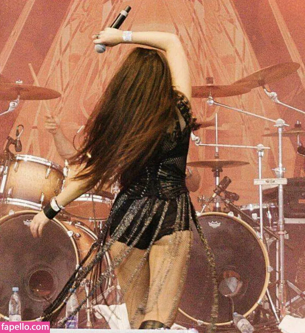 WomenMetal Onlyfans Photo Gallery 