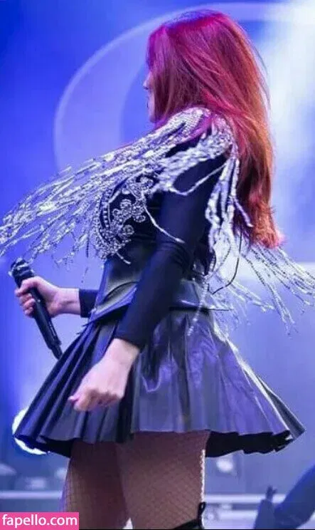 WomenMetal Onlyfans Photo Gallery 