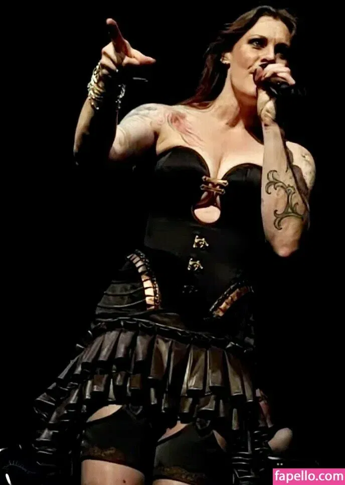 WomenMetal Onlyfans Photo Gallery 