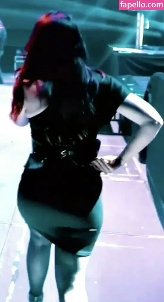 WomenMetal Onlyfans Photo Gallery 