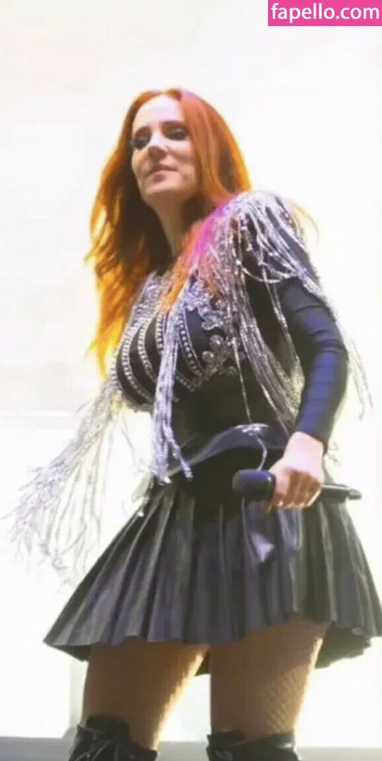 WomenMetal Onlyfans Photo Gallery 