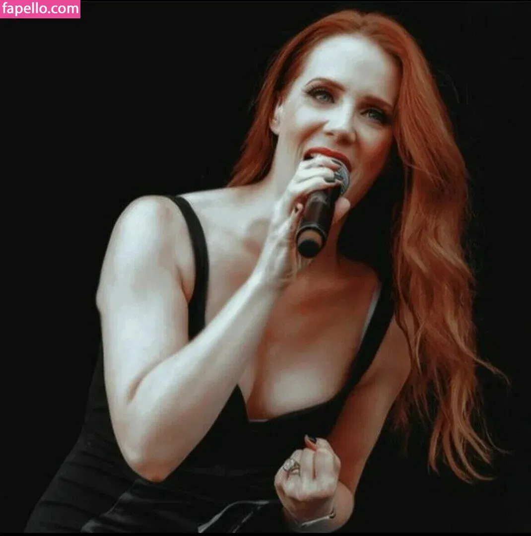 WomenMetal Onlyfans Photo Gallery 