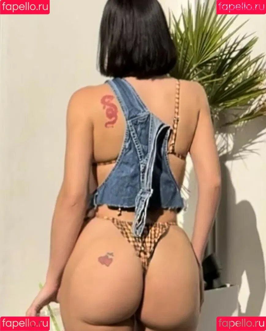 Lana Rhoades Onlyfans Photo Gallery 