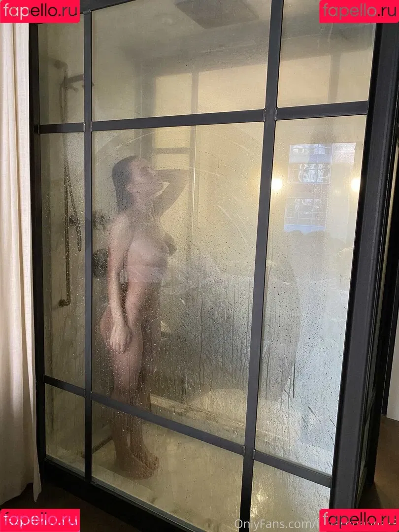 Lana Rhoades Onlyfans Photo Gallery 