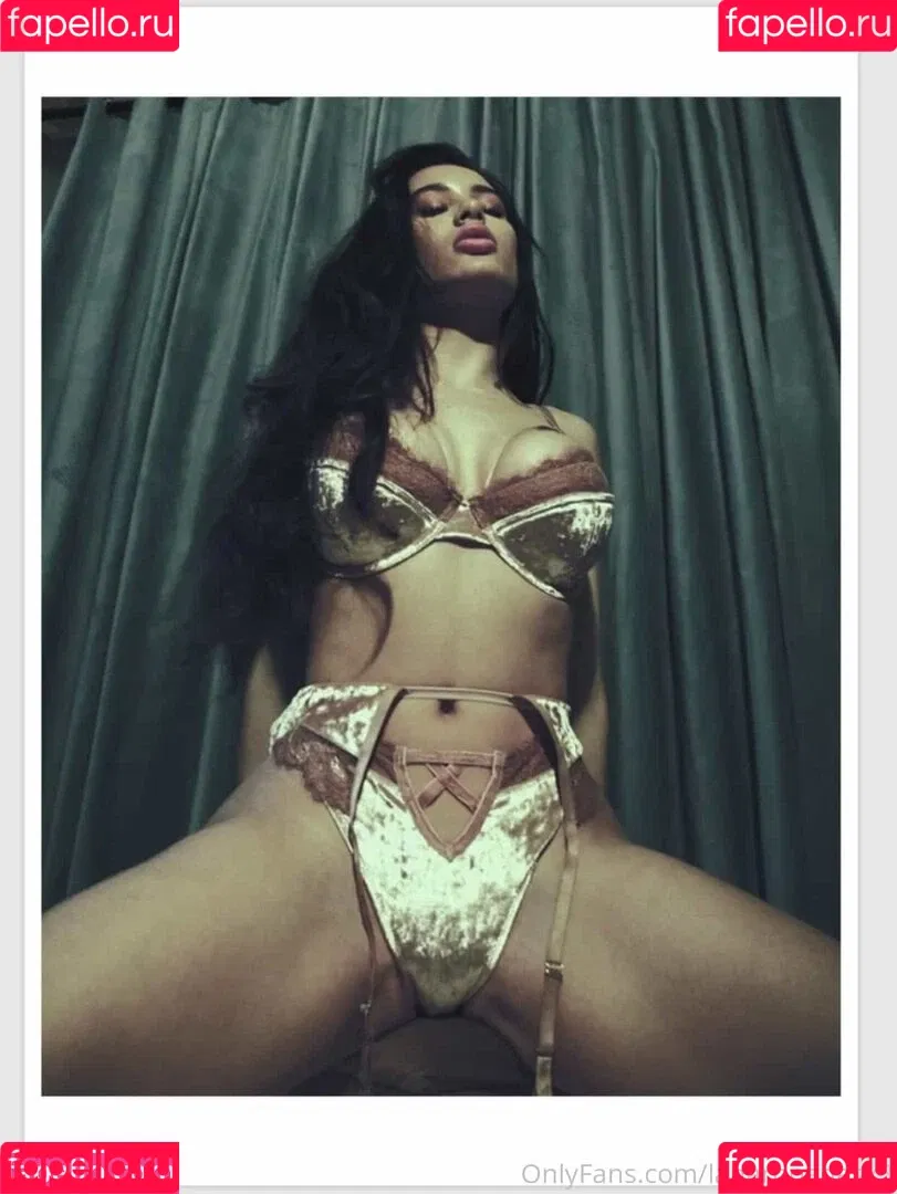Lana Rhoades Onlyfans Photo Gallery 