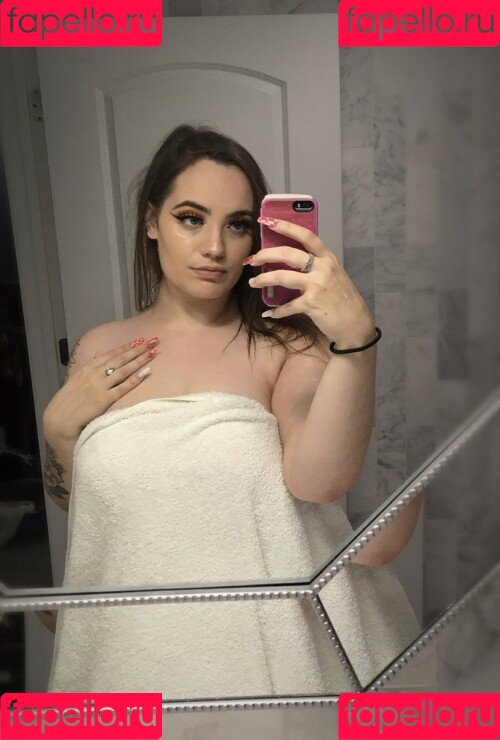 HornyThickKitten Onlyfans Photo Gallery 